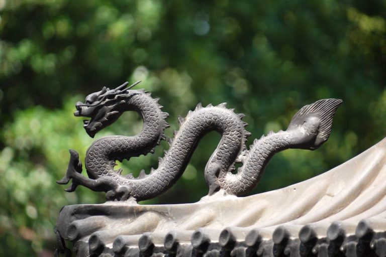 statue dragon 1